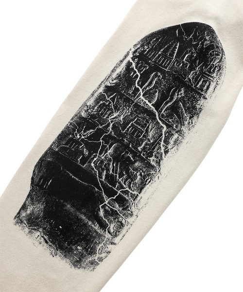 DIET BUTCHER（ダイエットブッチャー）の「DIET BUTCHER long sleeve t-shirt(back print)（Tシャツ/カットソー・メンズ・ベージュ/パープル・LARGE/SMALL/MEDIUM）」の9枚目の写真