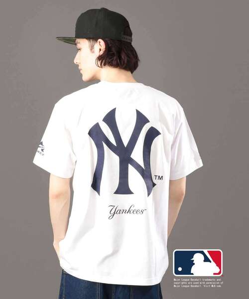 AVIREX（アヴィレックス）の「【MLB×AVIREX】ヤンキース Tシャツ/YANKEES T-SHIRT（Tシャツ/カットソー・メンズ・ホワイト/ブラック・SMALL/XX-LARGE/LARGE/MEDIUM/X-LARGE）」の11枚目の写真