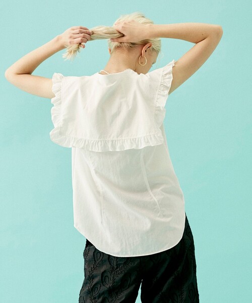 INella(イネラ)の「【INella/イネラ】フリルオープンカラーシャツ(シャツ/ブラウス・レディース・ホワイト/ラベンダー/ブラック・FREE)」の8枚目の写真