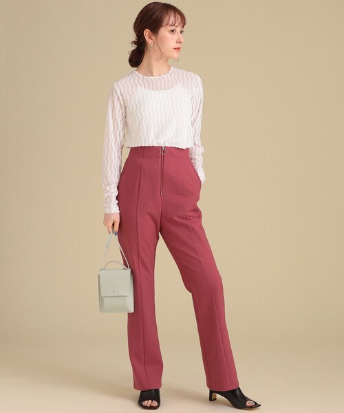 Ray BEAMS（レイビームス）の「MARROW / Grip ポーチ（メッセンジャーバッグ・レディース・ブラック/オフホワイト・ONE SIZE）」の4枚目の写真