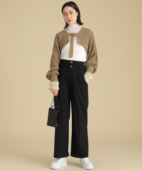 Ray BEAMS（レイビームス）の「MARROW / Grip ポーチ（メッセンジャーバッグ・レディース・ブラック/オフホワイト・ONE SIZE）」の5枚目の写真