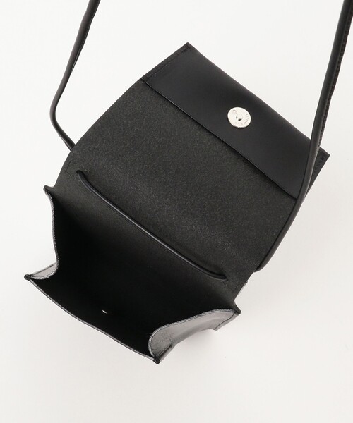 Ray BEAMS（レイビームス）の「MARROW / Grip ポーチ（メッセンジャーバッグ・レディース・ブラック/オフホワイト・ONE SIZE）」の20枚目の写真