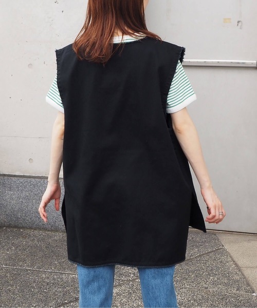 tiptop（ティップトップ）の「【ZOZO限定アイテム】フリンジ使いVネックベスト（ベスト・レディース・ブラウン/ブラック/カーキ/アイボリー/ホワイト系その他/ブラック系その他/ブルー・FREE）」の11枚目の写真