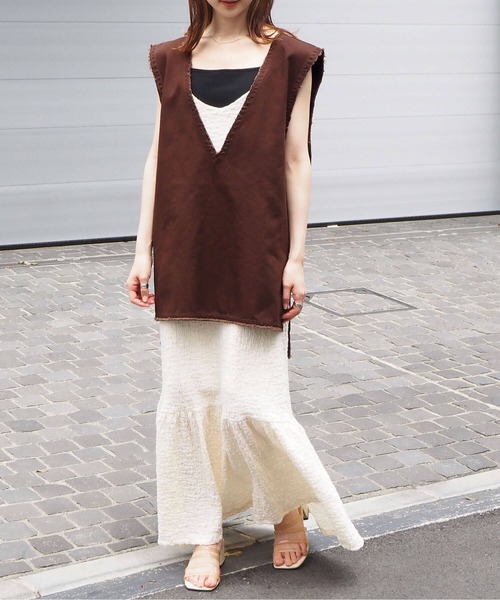 tiptop（ティップトップ）の「【ZOZO限定アイテム】フリンジ使いVネックベスト（ベスト・レディース・ブラウン/ブラック/カーキ/アイボリー/ホワイト系その他/ブラック系その他/ブルー・FREE）」の17枚目の写真