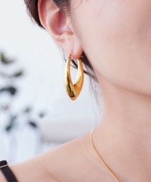 金属アレルギー対応 ポインテッドオーバルフープピアス S0743【IAMUSE】