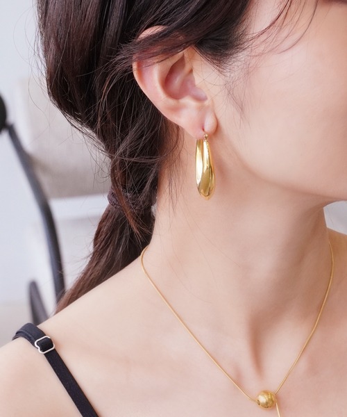 IAMUSE(アイアミューズ)の「金属アレルギー対応 ポインテッドオーバルフープピアス S0743【IAMUSE】(ピアス(両耳用)・レディース・シルバー/ゴールド・FREE)」の11枚目の写真