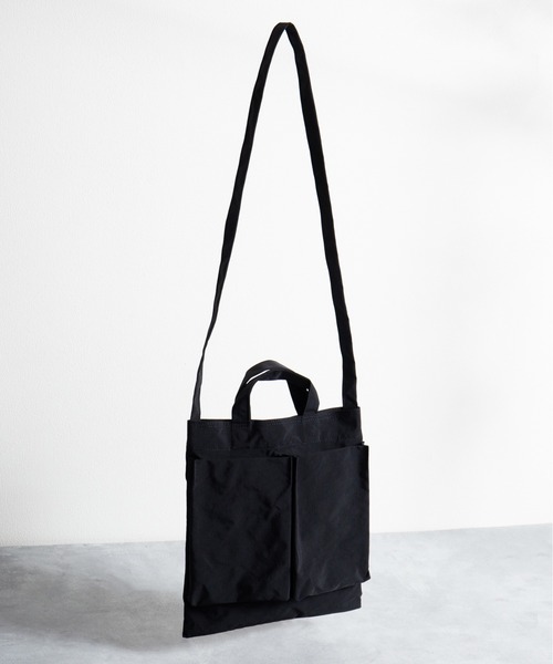 And A(アンドエー)の「ITTI イッチ / ANNIE HELMET VEGETABLE BAG - S / CERATO WR / アニーヘルメットバッグ(Sサイズ) ナイロンショルダーバッグ / ITTI-BAG-078-A(ショルダーバッグ・メンズ・ホワイト/ブラック/ブラウン・FREE)」の13枚目の写真