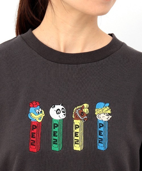 チチカカ（チチカカ）の「PEZ 刺繍プルオーバー 【WEB・一部店舗限定】【ユニセックス】（スウェット・レディース・チャコールグレー/カラフル/オレンジ・MEDIUM/LARGE）」の16枚目の写真