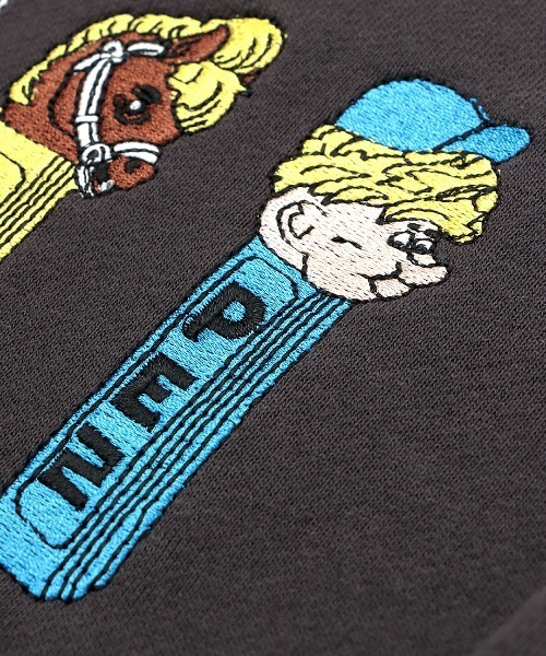 チチカカ（チチカカ）の「PEZ 刺繍プルオーバー 【WEB・一部店舗限定】【ユニセックス】（スウェット・レディース・チャコールグレー/カラフル/オレンジ・MEDIUM/LARGE）」の22枚目の写真