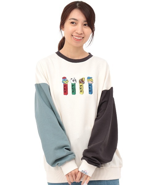 チチカカ（チチカカ）の「PEZ 刺繍プルオーバー 【WEB・一部店舗限定】【ユニセックス】（スウェット・レディース・チャコールグレー/カラフル/オレンジ・MEDIUM/LARGE）」の13枚目の写真