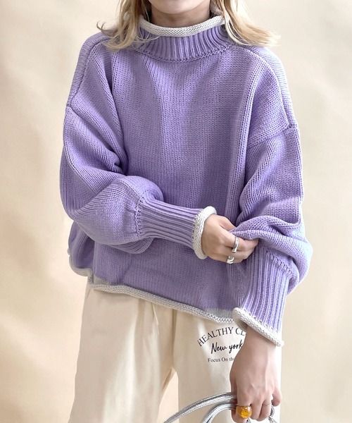 w closet（ダブルクローゼット）の「配色ラインタートルネックプル