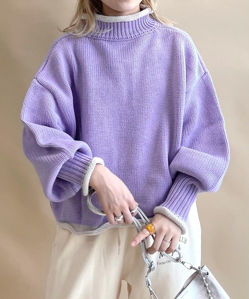 w closet（ダブルクローゼット）の「配色ラインタートルネックプル