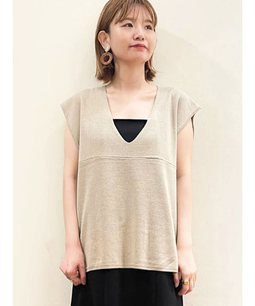Lugnoncure（ルノンキュール）の「Vネックベスト（ベスト・レディース・カーキ/ベージュ/ブラック・ﾌﾘ-）」の3枚目の写真