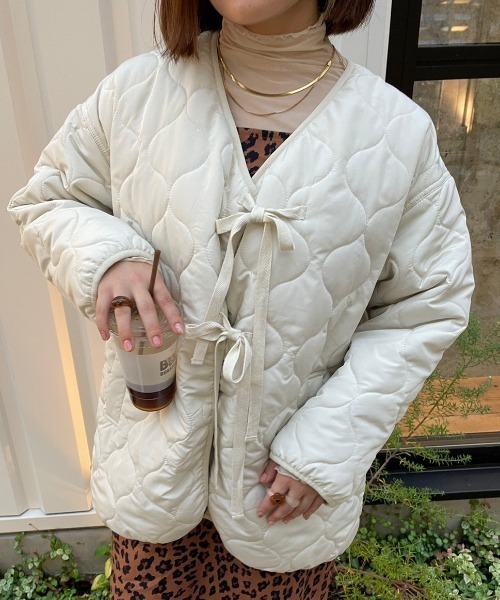 nemne store(ネンネストア)の「リボンキルティングブルゾン(ブルゾン・レディース・ブラウン/カーキ/アイボリー・フリー)」の4枚目の写真