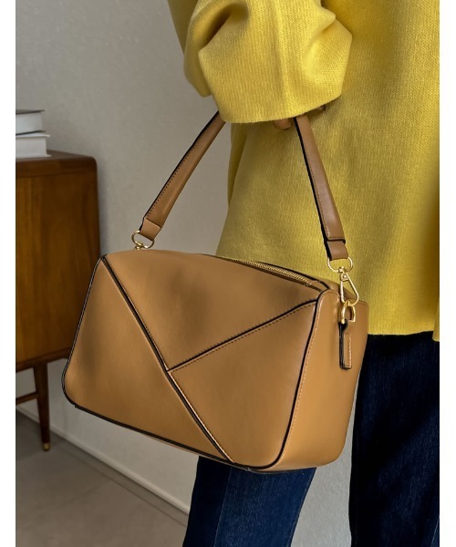 Re:EDIT（リエディ）の「トライアングル切替えハンドバッグ（ハンドバッグ・レディース・ホワイト/キャメル/ブラック・FREE）」の17枚目の写真