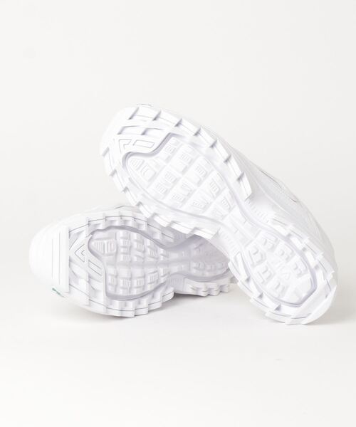 FILA(フィラ)の「FILA/フィラ DISTORTER TAPEYTAPE ディストーター テイピーテープ レディース スニーカー 軽量 デイリーユースに WFW22040(スニーカー・レディース・ホワイト×ピンク/ブラック×ブラック/ホワイト×パープル・23.5cm/25.0cm/24.0cm/24.5cm/23.0cm)」の5枚目の写真