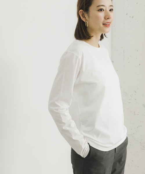 URBAN RESEARCH(アーバンリサーチ)の「クルーネックベーシックカットソー(Tシャツ/カットソー・レディース・オフホワイト・FREE)」の1枚目の写真