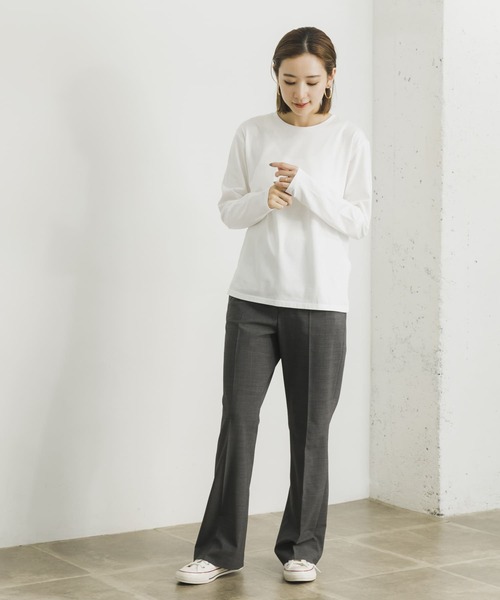 URBAN RESEARCH(アーバンリサーチ)の「クルーネックベーシックカットソー(Tシャツ/カットソー・レディース・オフホワイト・FREE)」の3枚目の写真