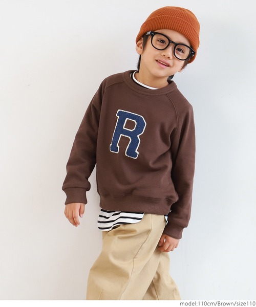 coca（coca）（コカ）の「キッズ 裏毛イニシャルワッペンラグラントレーナー（スウェット・キッズ・ブラウン/グレー・100/110/120/130）」の8枚目の写真
