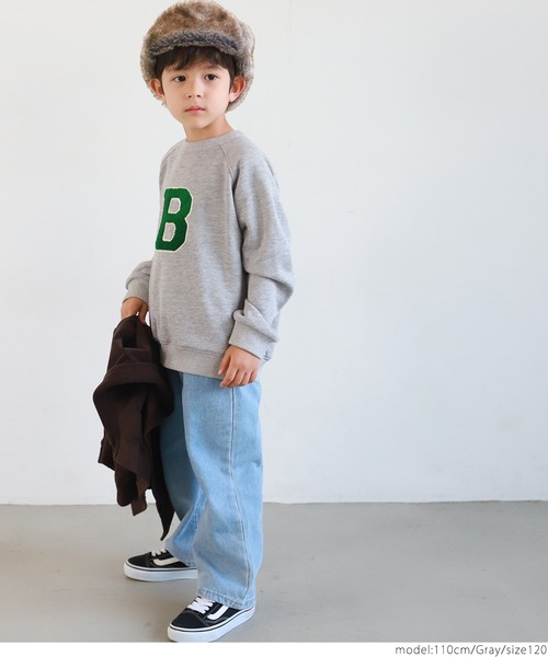 coca（coca）（コカ）の「キッズ 裏毛イニシャルワッペンラグラントレーナー（スウェット・キッズ・ブラウン/グレー・100/110/120/130）」の4枚目の写真