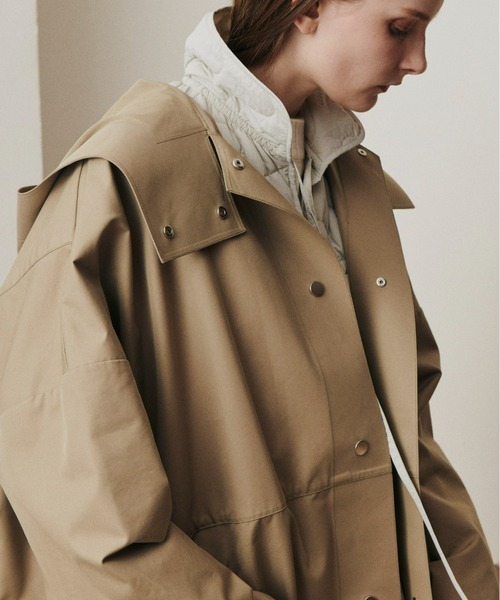 LE CIEL BLEU(ルシェルブルー)の「コットンフードオーバーコート / Cotton Hooded Over Coat(その他アウター・レディース・ベージュ・36)」の5枚目の写真