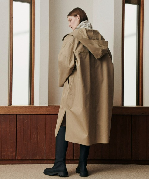 LE CIEL BLEU(ルシェルブルー)の「コットンフードオーバーコート / Cotton Hooded Over Coat(その他アウター・レディース・ベージュ・36)」の3枚目の写真