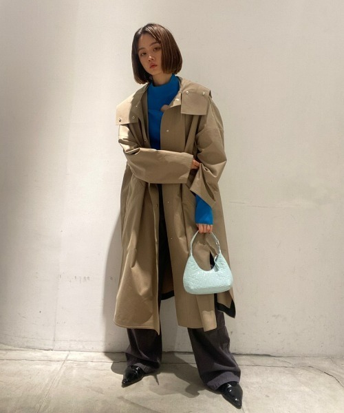 LE CIEL BLEU(ルシェルブルー)の「コットンフードオーバーコート / Cotton Hooded Over Coat(その他アウター・レディース・ベージュ・36)」の11枚目の写真