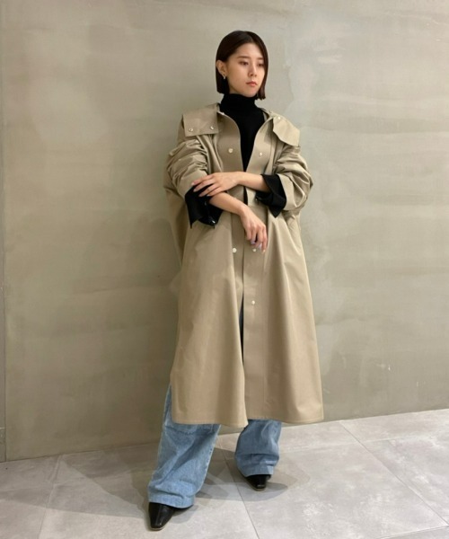 LE CIEL BLEU(ルシェルブルー)の「コットンフードオーバーコート / Cotton Hooded Over Coat(その他アウター・レディース・ベージュ・36)」の9枚目の写真