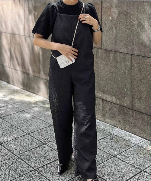 AMELY(エミリー)の「リップル生地キャミサロペット(サロペット/オーバーオール・レディース・ブラック/ブラウン/ネイビー/ホワイト・フリー)」の7枚目の写真