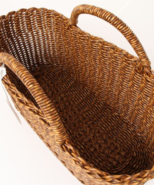 Marie-Louise（マリ－・ルイ－ズ）の「【UTIL/ユティル】オーバルハンドルバスケットL/#UT 002（かごバッグ・レディース・ナチュラル・FREE）」の2枚目の写真