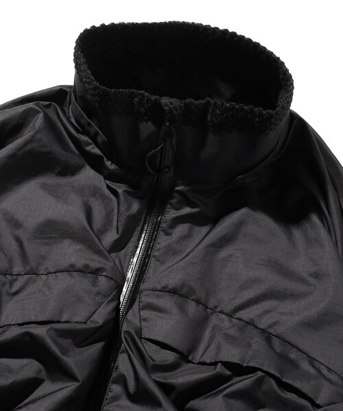 CMF OUTDOOR GARMENT（シーエムエフアウトドアガーメント）の「COMFY OUTDOOR GARMENT/コンフィ― アウトドア ガーメンツ SLING SHOT MOD（ブルゾン・メンズ・ブラック・MEDIUM/LARGE/X-LARGE）」の2枚目の写真