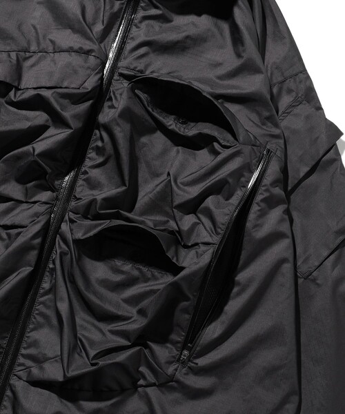 CMF OUTDOOR GARMENT（シーエムエフアウトドアガーメント）の「COMFY OUTDOOR GARMENT/コンフィ― アウトドア ガーメンツ SLING SHOT MOD（ブルゾン・メンズ・ブラック・MEDIUM/LARGE/X-LARGE）」の7枚目の写真