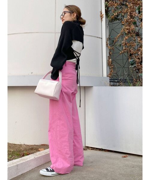 Ungrid(アングリッド)の「バックリボンニットセットワンピース(ワンピース・レディース・ブラック/オレンジ/オフホワイト・FREE)」の5枚目の写真