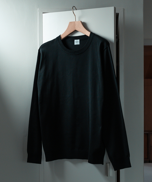 EDIFICE（エディフィス）の「ウォッシャブル クルーネック ニット（ニット/セーター・メンズ・ベージュ/ブルー系その他/ベージュ系その他/グリーン/ブラック系その他/ブラック・LARGE/SMALL/MEDIUM）」の2枚目の写真