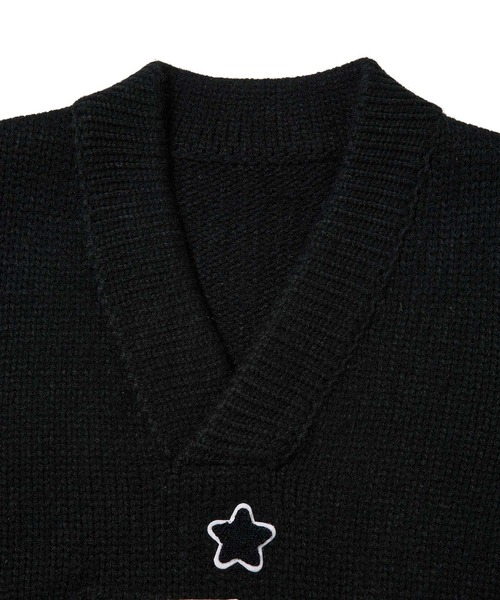 M TO R（ムウトアール）の「［TOPS］CROPPED LETTERED V-NECK KNIT（ニット/セーター・レディース・グリーン系その他/ブラック・FREE）」の18枚目の写真