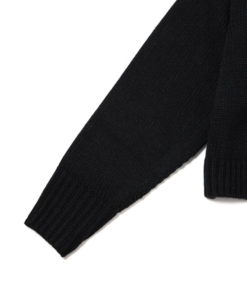 M TO R（ムウトアール）の「［TOPS］CROPPED LETTERED V-NECK KNIT（ニット/セーター・レディース・グリーン系その他/ブラック・FREE）」の20枚目の写真