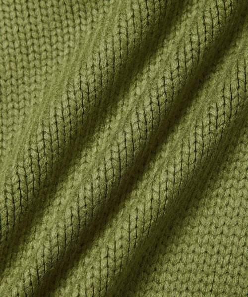 M TO R（ムウトアール）の「［TOPS］CROPPED LETTERED V-NECK KNIT（ニット/セーター・レディース・グリーン系その他/ブラック・FREE）」の10枚目の写真