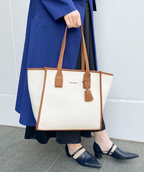 MONO COMME CA(モノコムサ)の「キャンバストート(トートバッグ・レディース・ブラック/キナリ・FREE)」の3枚目の写真