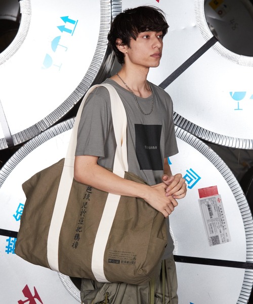 VIRGOwearworks(ヴァルゴウェアワークス)の「Virtaly big bag(トートバッグ・メンズ・ブラック/オリーブ・FREE)」の2枚目の写真