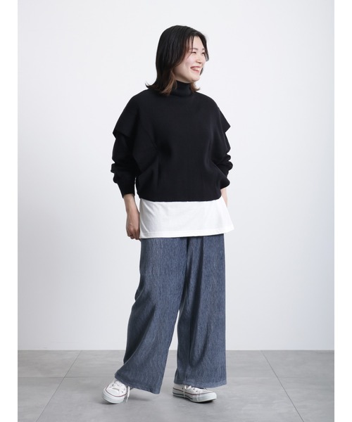 Samansa Mos2 blue（サマンサモスモスブルー）の「ショルダータックニットプルオーバー（ニット/セーター・レディース・ブラック/オフホワイト/グリーン・ﾌﾘ-）」の5枚目の写真