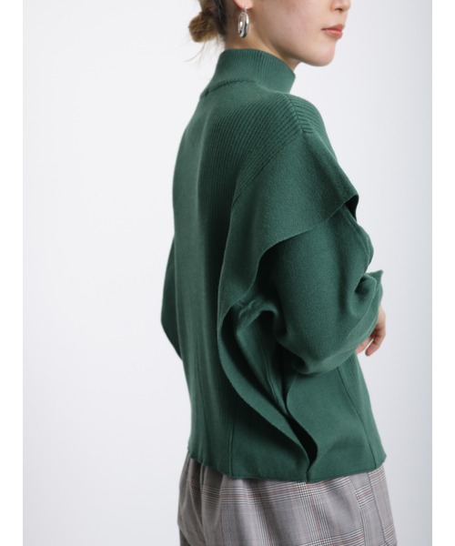 Samansa Mos2 blue（サマンサモスモスブルー）の「ショルダータックニットプルオーバー（ニット/セーター・レディース・ブラック/オフホワイト/グリーン・ﾌﾘ-）」の20枚目の写真