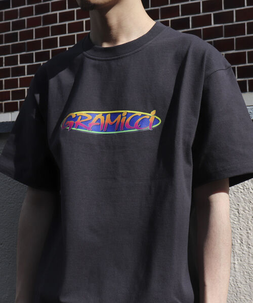 Gramicci（グラミチ）の「【GRAMICCI/グラミチ】ボックスロゴ プリントTシャツ グラデーションロゴ（Tシャツ/カットソー・メンズ・ブラック/ホワイト・M/L）」の10枚目の写真