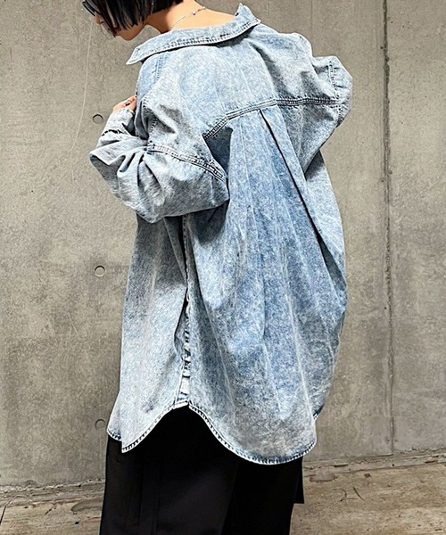 PAGEBOY(ページボーイ)の「デニムスナップルーズシャツ(シャツ/ブラウス・レディース・インディゴブルー/ブルー/ブラック系その他・FREE)」の11枚目の写真