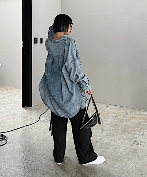 PAGEBOY(ページボーイ)の「デニムスナップルーズシャツ(シャツ/ブラウス・レディース・インディゴブルー/ブルー/ブラック系その他・FREE)」の13枚目の写真