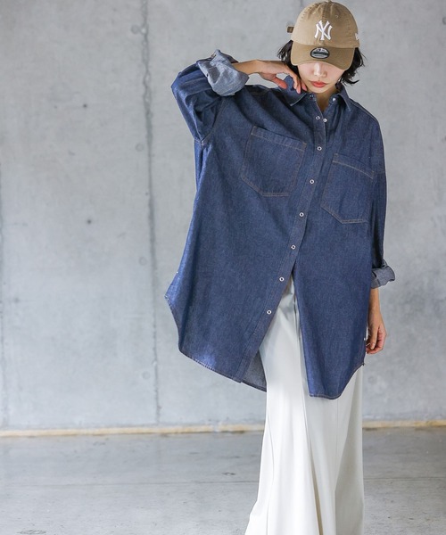 PAGEBOY(ページボーイ)の「デニムスナップルーズシャツ(シャツ/ブラウス・レディース・インディゴブルー/ブルー/ブラック系その他・FREE)」の19枚目の写真