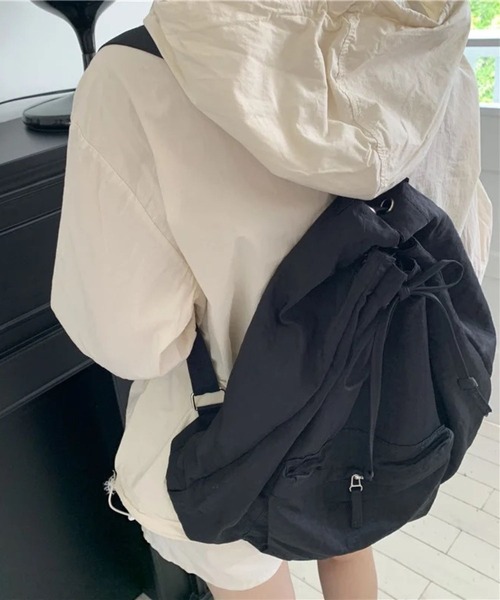 LYEON(リヨン)の「パステル巾着リュック(バックパック/リュック・レディース・ブラック/アイボリー/グリーン/イエロー・FREE)」の22枚目の写真