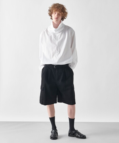 JOSEPH STUDIO（ジョゼフストゥディオ）の「【洗える】シャドウデニム　ショートパンツ（その他パンツ・メンズ・ライトグレー系/ブラック系・6/8）」の11枚目の写真