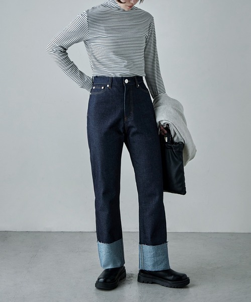 etoll.(エトル)の「リジットデニムロールアップストレートパンツ(デニムパンツ・レディース・ブラック/インディゴブルー・S/M)」の21枚目の写真