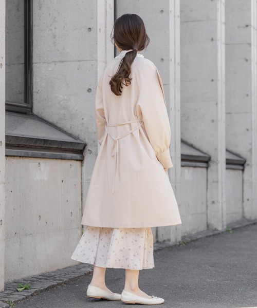 flower（フラワー）の「ノーカラートレンチコート（トレンチコート・レディース・アイボリー・FREE）」の14枚目の写真