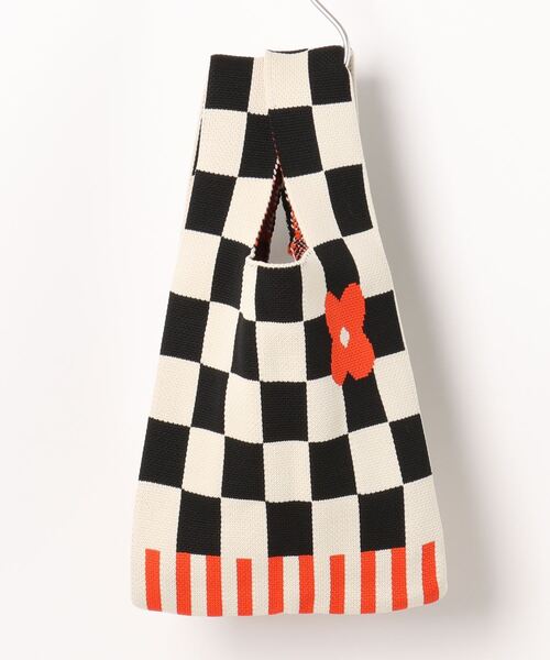 Burner（バーナー）の「【OKUOKU　0909】　ジャガードニットバッグ　oku-jba-1（ショルダーバッグ・レディース・ホワイト系その他2/ベージュ系その他2/グリーン系その他2/ピンク系その他3/ブラック×ホワイト/ホワイト系その他/ブラック系その他/ベージュ系その他/グリーン系その他/イエロー系その他/ピンク系その他/オレンジ系その他/ブルー系その他4/ブラック系その他2/グレー系その他/ブラウン系その他/ブラウン系その他4/ブラウン系その他5/ブルー系その他3/ブラック系その他5/グリーン系その他4/グリーン系その他6/パープル系その他3/ホワイト系その他5/ホワイト系その他4/ブラック系その他3/ピンク系/レッド系その他3/オレンジ系その他2/ブラック系1/ブラック系3/パープル系その他2/パープル系その他4/ピンク系1/ピンク系2/ホワイト系その他3/ブラック系その他4/ブラック系/グリーン系その他3/ピンク系その他4/ブラック系その他7/イエロー系その他3/オレンジ系その他4/ブラック系4/ブラウン系その他2/ピンク系その他7/レッド系その他/グリーン系その他5/パープル系その他/ピンク系3/パープル系その他6/ピンク系4/ブラック系その他6/イエロー系その他2/ピンク系その他6/オレンジ系その他3/ブラック系6/ブラック系7/ホワイト系1/ホワイト系2/グリーン系その他7/グリーン系/ピンク系その他5/ブラック系5/ホワイト系その他6/ホワイト系その他7/ホワイト系/ブラック系2/ブラック×ピンク/パープル系その他5/ピンク系その他2/ブルー系その他5/グリーン系1/ブルー系その他/ライトブルー/J/B/グリーン系7/ブラウン系その他6/G/グリーン系6/C/I/H/ブルー/E/F/グレー系その他2/パープル/ホワイト系8/ブラックミックス/ベージュ/D/ブラック/K/L/ブラウン系その他7/ホワイト/ベージュ系その他4/グリーン/ピンク/A/ブルー系その他2/レッド系その他2/M/N/レッド系6/O/P/Q/R/T/S/イエロー系その他4/パープル系その他7/ピンク系5/V/U/ブルー系その他6/レッド系その他4/ブラック系8/ブラック系9/イエロー系その他5/ライトピンク/ブラック×レッド/スカイブルー/レッド系/ホワイト×グリーン/ブラック×グリーン/その他/その他6/その他14/その他15/その他16/その他25/その他26/その他27/その他28/その他29/チョコ/ベビーピンク/Off White/ベージュ系その他3/グリーン系3/ベージュ系その他5/クリーム/ターコイズブルー/その他4/その他7/その他9/その他20/その他21/その他23/その他30/その他32/ホワイト系5/アッシュグレー/オフホワイト/ダークブラック/ネイビー系/グリーン系4/オレンジ系その他5/W/キナリ/オートミール/Beige/DK.Grn/スミクロ/ラベンダー/Black/ブラック×グレー/ライトパープル/サンドベージュ/ベージュ×ブラック/その他1/その他2/その他3/その他5/その他11/その他34/その他35/ホワイト系7/ホワイト系9/ブラウン系その他3/グリーン系2/コーラルピンク/その他10/その他13/その他19/その他22/その他24/その他31/その他33/White/ホワイト系4/ホワイト系6/X/ライム/PINK/サーモンピンク/ダークグリーン系/ライトホワイト/ネイビー系2/ブルー系1/グリーン系8/ネイビー系1/レッド系その他7/レッド系その他6/チェリーピンク/イエロー系その他6/ブルー系その他7/グレー系その他3/OFF WHT/Purple/ライトブラック/チェック/ホワイト×グレー/ブラック×ブラック/ホワイト×レッド/レッド・FREE）」の5枚目の写真